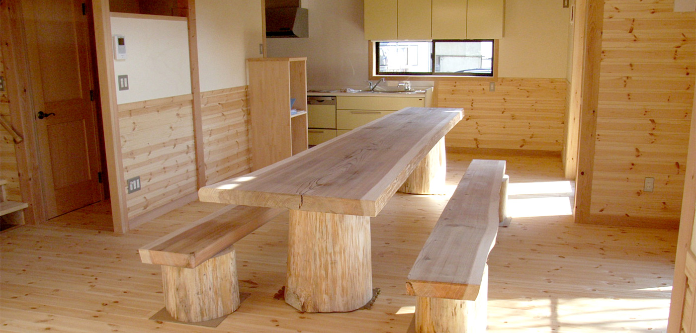 大工さんが創る、世界でただ一つの家具。